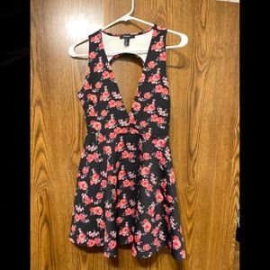 Skater backless dress